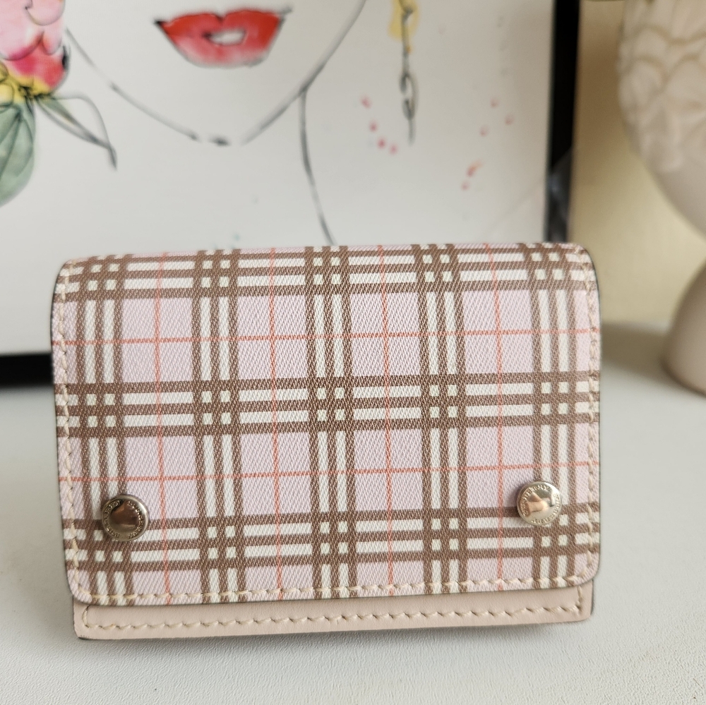 BURBERRY Ultra Rare Pink Nova Check Leather Wallet Card Holder